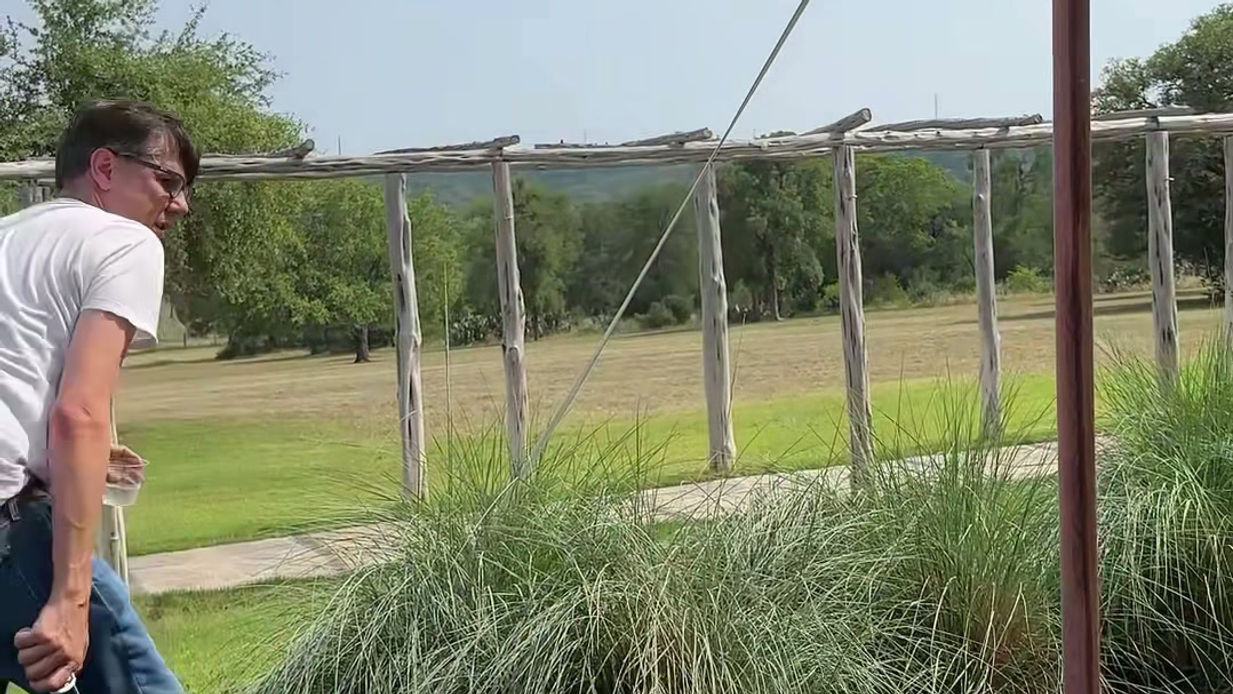 Service Based Content Sample